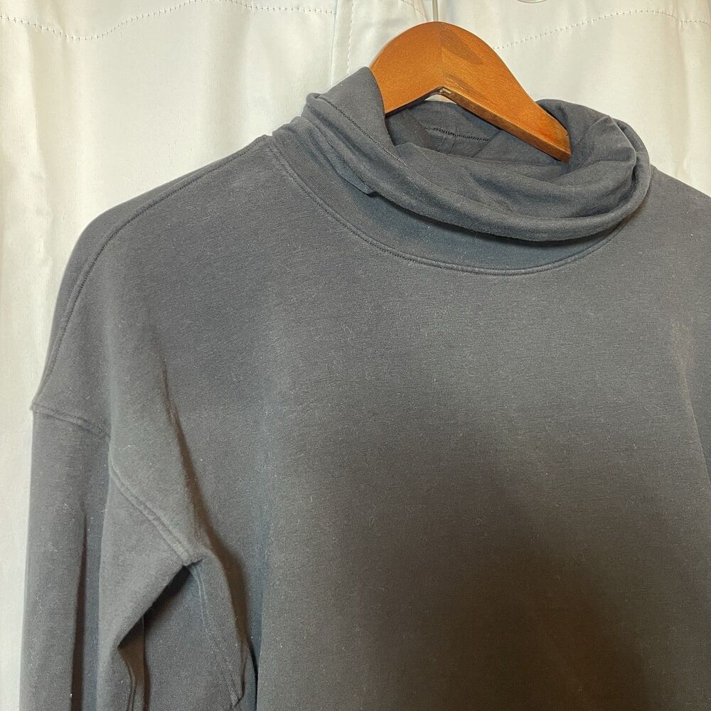 Lululemon‎ Size 6 Black Go Forward Pullover Sweatshirt